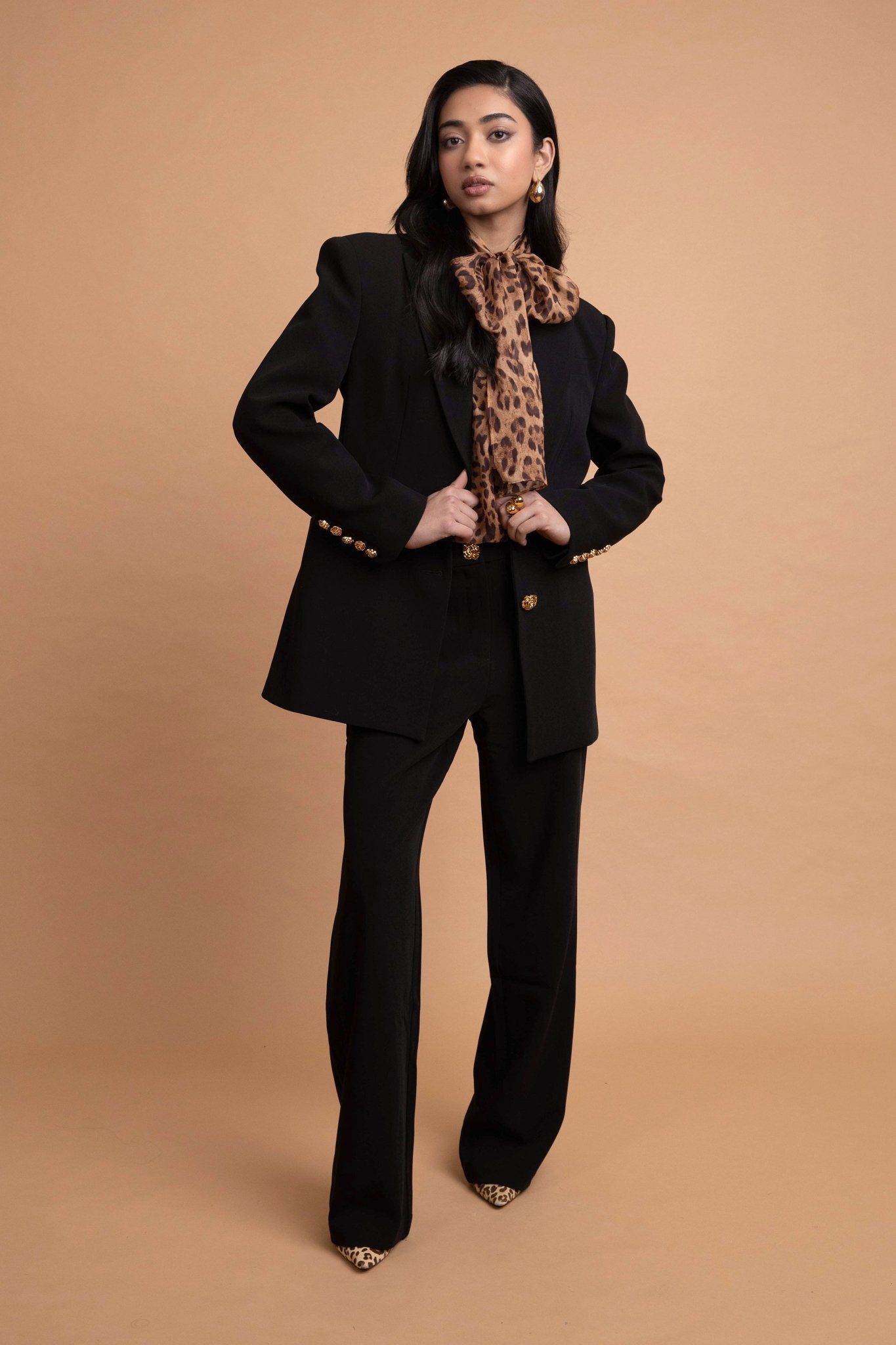 LeDoré Rosette Blazer Black - Sweepstake Winners™
